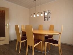 Gemuetliches Reihenhaus mit Garten