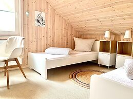 Holiday Home in Dummer Near Lake