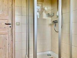 Holiday Home in Dummer Near Lake