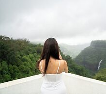 Bloom Hotel Khandala