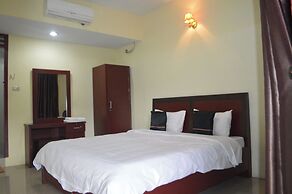 Hotel Toba Shanda By Helocus