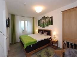 Hubsche Wohnung mit Balkon