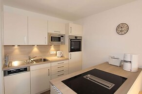 Pretty Apartment With Balcony