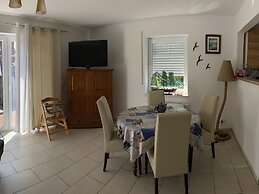 Doppelhaushalfte in Nessmersiel mit Maritimem Flair