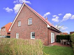 Doppelhaushalfte in Nessmersiel mit Maritimem Flair