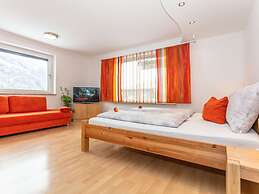 Maximilian Apartmenthaus 2-6 People