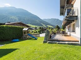 Maximilian Apartmenthaus 2-6 People