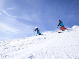 Maximilian Apartmenthaus 2-6 People