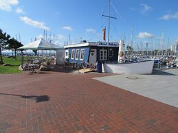 Holiday Home in Damp With Garden