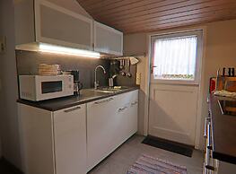 Einladendes Ferienhaus in Huenning