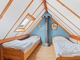 Charming Apartment Near the Beach