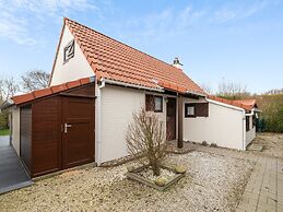 Charming Apartment Near the Beach