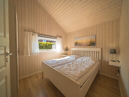 Ferienhaus mit Pool und Sauna am Duemmer See