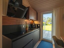 Ferienhaus mit Pool und Sauna am Duemmer See