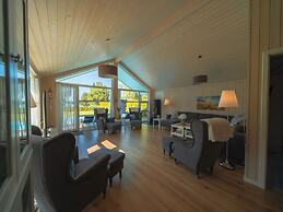 Ferienhaus mit Pool und Sauna am Duemmer See