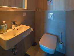 Ferienhaus mit Pool und Sauna am Duemmer See