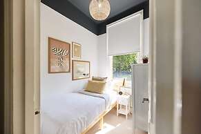 The Putney Classic - Trendy 2bdr Flat
