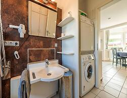 Apartment in Friedrichskoog-spitze With Parking