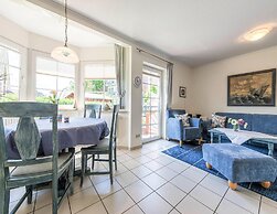 Apartment in Friedrichskoog-spitze With Parking