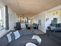 4 Star Holiday Home in Ringkobing