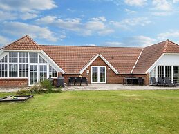 Luxury Pool House by Sea - By Traum Ferienwohnungen