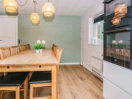 Luxury Pool House by Sea - By Traum Ferienwohnungen