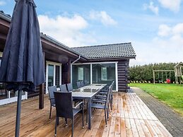 4 Star Holiday Home in Spottrup