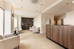 Le Monsieur by Sweett