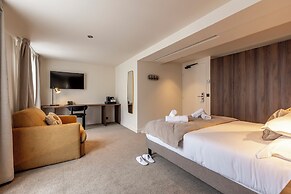 Le Monsieur by Sweett