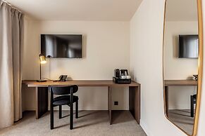 Le Monsieur by Sweett