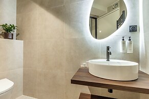 Le Monsieur by Sweett