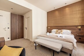 Le Monsieur by Sweett