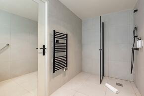 Le Monsieur by Sweett