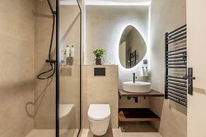 Le Monsieur by Sweett