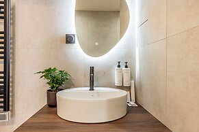 Le Monsieur by Sweett