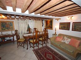 Aria di Lucca Apartment in Tuscany