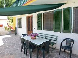 Provence-style House in the Hills of Lucca and the sea With Pool