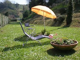 Provence-style House in the Hills of Lucca and the sea With Pool