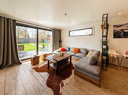 Lush Holiday Home With Bubble Bath and Sauna
