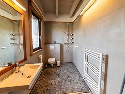 Lush Holiday Home With Bubble Bath and Sauna