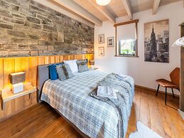 Lush Holiday Home With Bubble Bath and Sauna