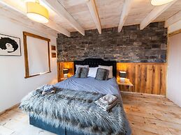 Lush Holiday Home With Bubble Bath and Sauna