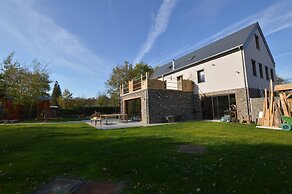 Lush Holiday Home With Bubble Bath and Sauna