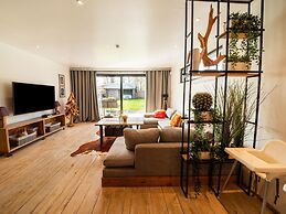 Lush Holiday Home With Bubble Bath and Sauna