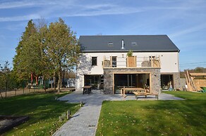 Lush Holiday Home With Bubble Bath and Sauna