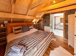 Lush Holiday Home With Bubble Bath and Sauna