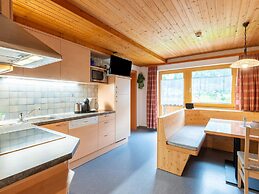 Quiet Apartment With Panoramic Views