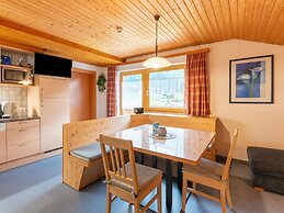 Quiet Apartment With Panoramic Views