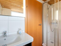 Spacious Apartment Near Centre and ski Area