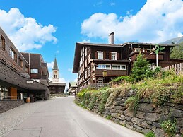 Appealing Apartment With Panoramic Views